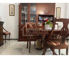 CASA EN SAN PEDRO CON 2 GARAJES