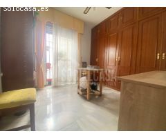 CASA EN SAN PEDRO CON 2 GARAJES