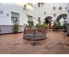 CASA EN SAN PEDRO CON 2 GARAJES