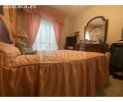 CASA EN SAN PEDRO CON 2 GARAJES