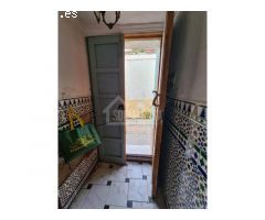 CASA PARA DEMOLER Y RECONSTRUIR A MINUTOS DEL PALACIO DE VIANA Y PLAZA DE LA