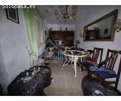 CASA PARA DEMOLER Y RECONSTRUIR A MINUTOS DEL PALACIO DE VIANA Y PLAZA DE LA