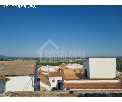 CENTRO URBANO DE ALMODOVAR - VISTAS AL CASTILLO