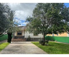 Preciosa casa Semi nueva No hipotecable a 10 minutos de Córdoba