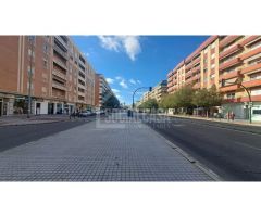 Plaza de Garaje en Parking de Avda. Aeropuerto