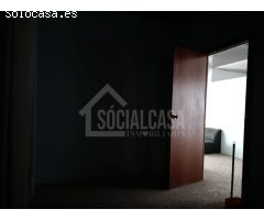 LOCAL COMERCIAL EN PLENA AVENIDA