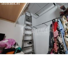 LOCAL COMERCIAL EN CENTRO COMERCIAL ZOCO