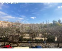 SE ALQUILA EN CIUDAD JARDIN, HABITACIONES A ESTUDIANTES 3 DORMITORIOS (2