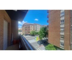 ATENCIÓN ESTUDIANTES MIR - ¡PISO EXTERIOR EN ZONA VISTALEGRE!