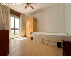 Piso 4 habitaciones para estudiantes