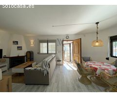 Casa Florida, Vista Montgó