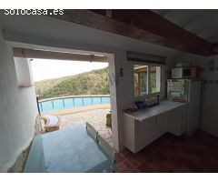 Villa de 3 habitaciones con vistas panorámicas al mar y montañas en Monte Pego.