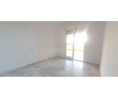 Vivienda en alquiler, amplia y luminosa con vistas al mar