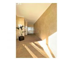 Apartamento primera linea de mar, con terraza y Parking