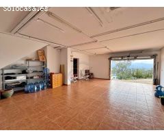 Casa de ensueño con piscina y vistas en Les Teules