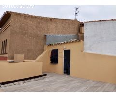 Una casa de alta calidad completamente reformada con jacuzzi en el centro de