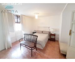 ESPECTACULAR CASA EN PLENO CENTRO