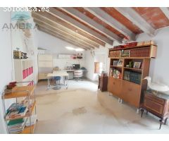 ESPECTACULAR CASA EN PLENO CENTRO