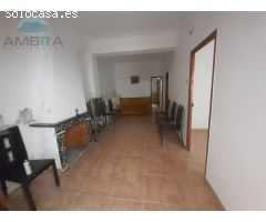 CASA DE PUEBLO CON GRAN GARAJE