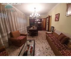 CASA DE PUEBLO CON GRAN GARAJE
