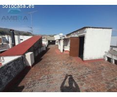 CASA DE PUEBLO CON GRAN GARAJE