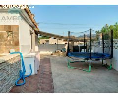 CHALET A 300 METROS DE LA PLAYA