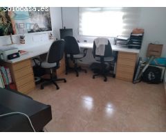 CHALET A 300 METROS DE LA PLAYA