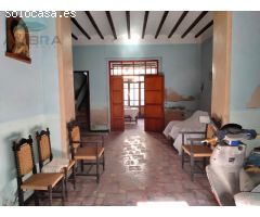 CASA DE PUEBLO EN EL PLA DE LA FONT