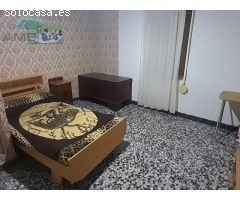 ENORME CASA DE PUEBLO