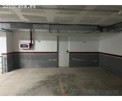 Parkings en Lloret de Mar (Fenals ). Edificio Santa Ana