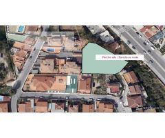 Parcela con proyecto para 5 villas en Málaga