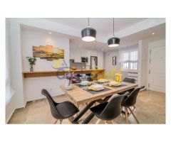 DÚPLEX ÁTICO 3 HABITACIONES EN UR. LOS NARANJOS EN NUEVA ANDALUCÍA MARBELLA