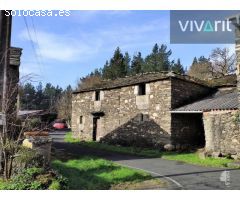 CASA DE PIEDRA EN AS PONTES