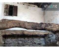 CASA DE PIEDRA EN AS PONTES