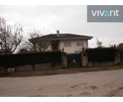 OCASIÓN DE ADQUIRIR CHALET EN LUGAR PARROQUIA SAN ESTEBAN DEL MATO, SARRIA
