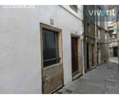 MAGNIFICA OPORTUNIDAD LOCAL EN VENTA EN SANTIAGO DE COMPOSTELA
