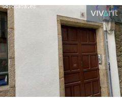 MAGNIFICA OPORTUNIDAD LOCAL EN VENTA EN SANTIAGO DE COMPOSTELA