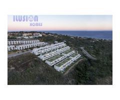 Adosado a estrenar con vistas al mar cerca de Sotogrande.