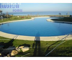 Casa Adosada en venta en primera linea de playa con vistas al mar