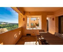 APARTAMENTO EN VENTA EN SABINILLAS, PUERTO DUQUESA, COSTA DEL SOL