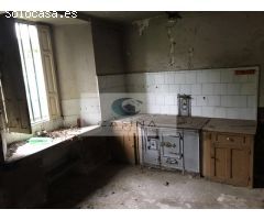 Casa a rehabilitar en Celeiro de Mariñaos