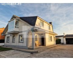 ESPECTACULAR CHALET A 50 METROS DE PLAYA