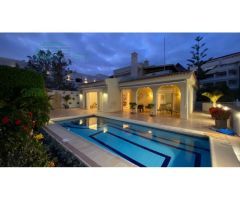Preciosa Villa con Vistas al Mar - El Duque - Tenerife