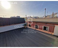 Ático de lujo con terraza privada en el corazón del Barrio Gótico.