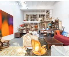 Auténtico loft de 250 m² con jardín en Poble-sec