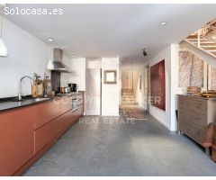 Auténtico loft de 250 m² con jardín en Poble-sec