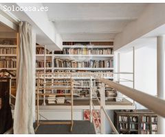 Auténtico loft de 250 m² con jardín en Poble-sec