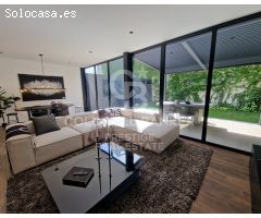 Loft de lujo en venta con jardín de 86m2 en edificio emblemático recién renovado