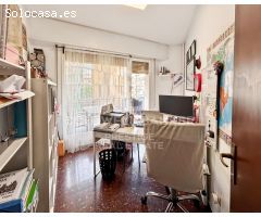 Oportunidad, piso con terraza al lado de Enrique Granados