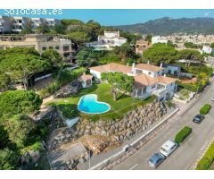 Preciosa casa reformada en sAgaró
